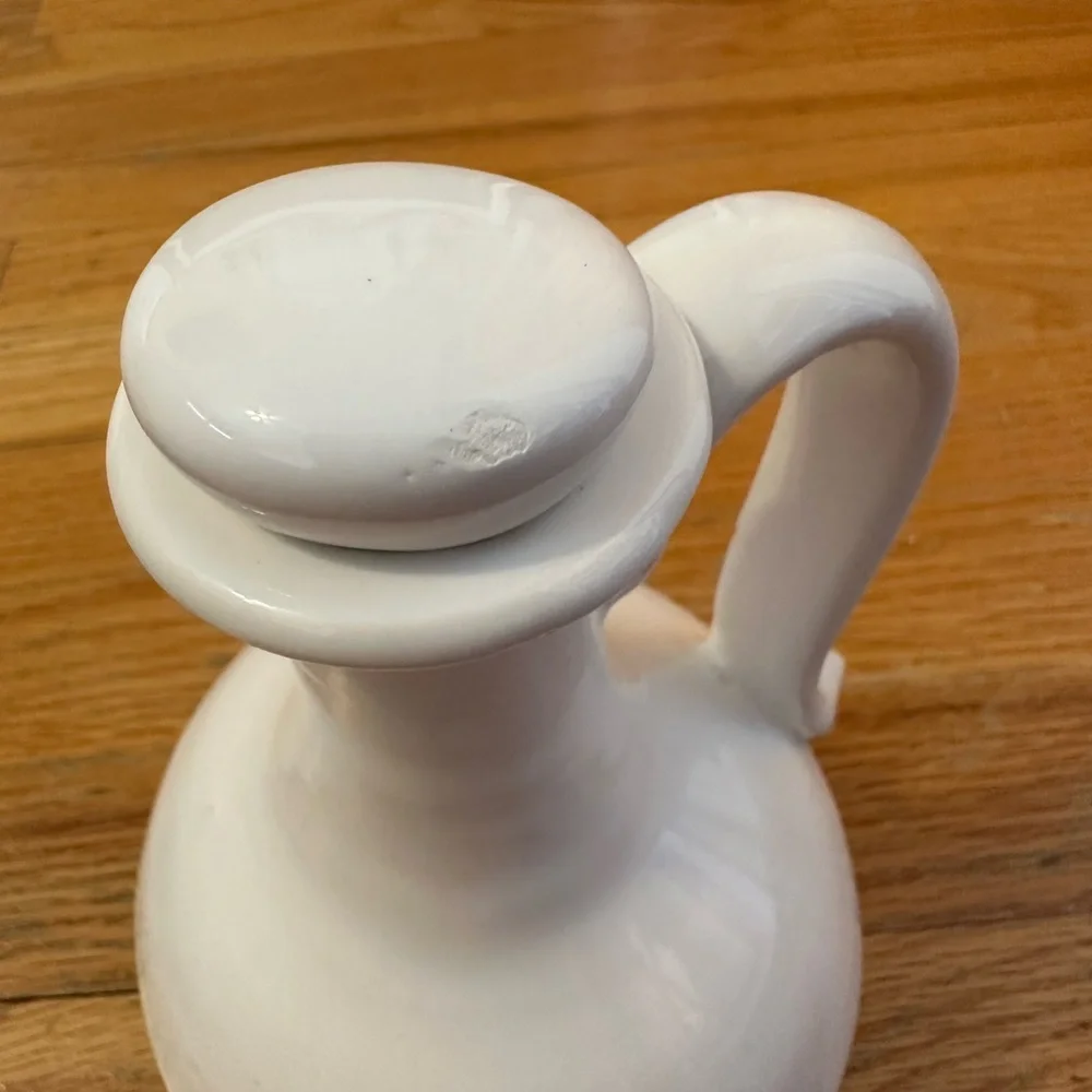 Crate & Barrel Sorrento Oil Carafe